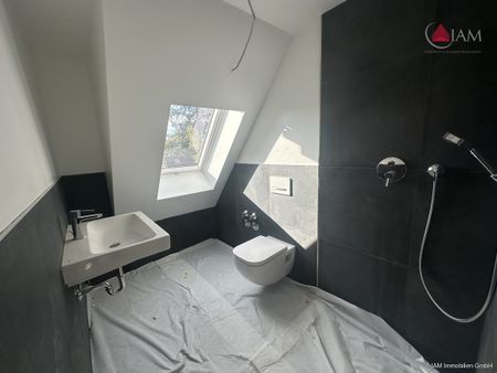 Moderne 2-Zimmer-Maisonettewohnung in Königstein im Taunus |Privatgarten – Erstbezug nach Sanierung - Photo 4