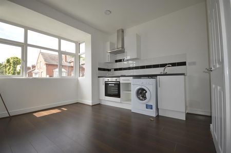 Narborough Road - Photo 4