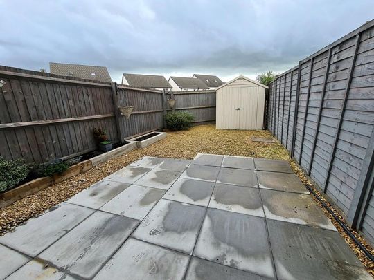 3 bedroom semi-detached house to rent - Photo 1