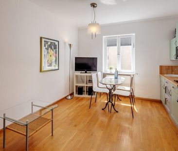 Charming 2-room apartment - Photo 1