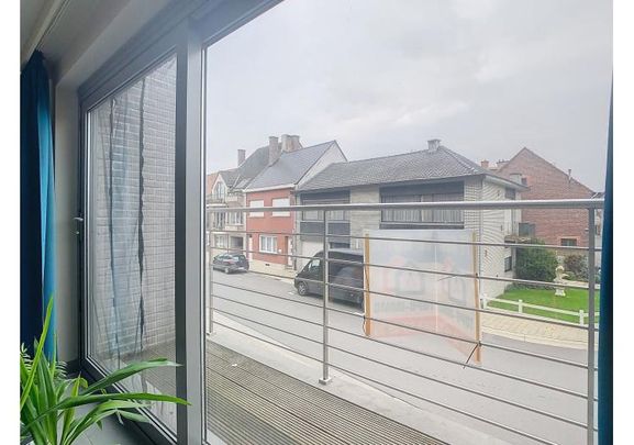 Gezellig appartement met 2 slaapkamers en een staanplaats - Photo 1