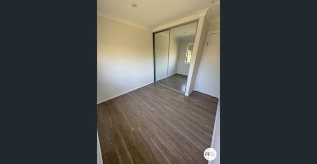 Modern 2-Bedroom Granny Flat in a Prime Ingleburn Location!! - Photo 1