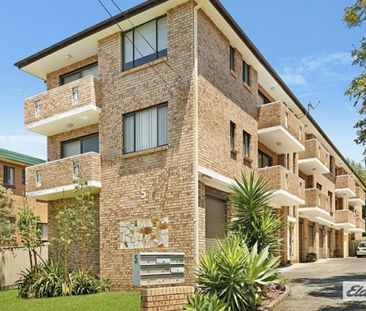 5/5 Underwood Street - Photo 2