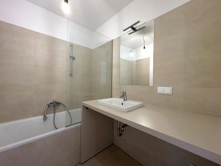 Lichtdurchflutet und modern: 3-Zimmer-Traum mit Balkon - Photo 5