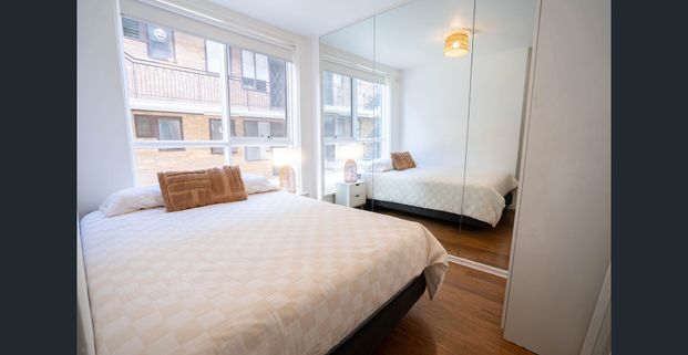 Beautifully Furnished Beachside Apartment - Photo 1