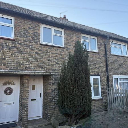 2 bedroom terraced house to rent - Photo 3