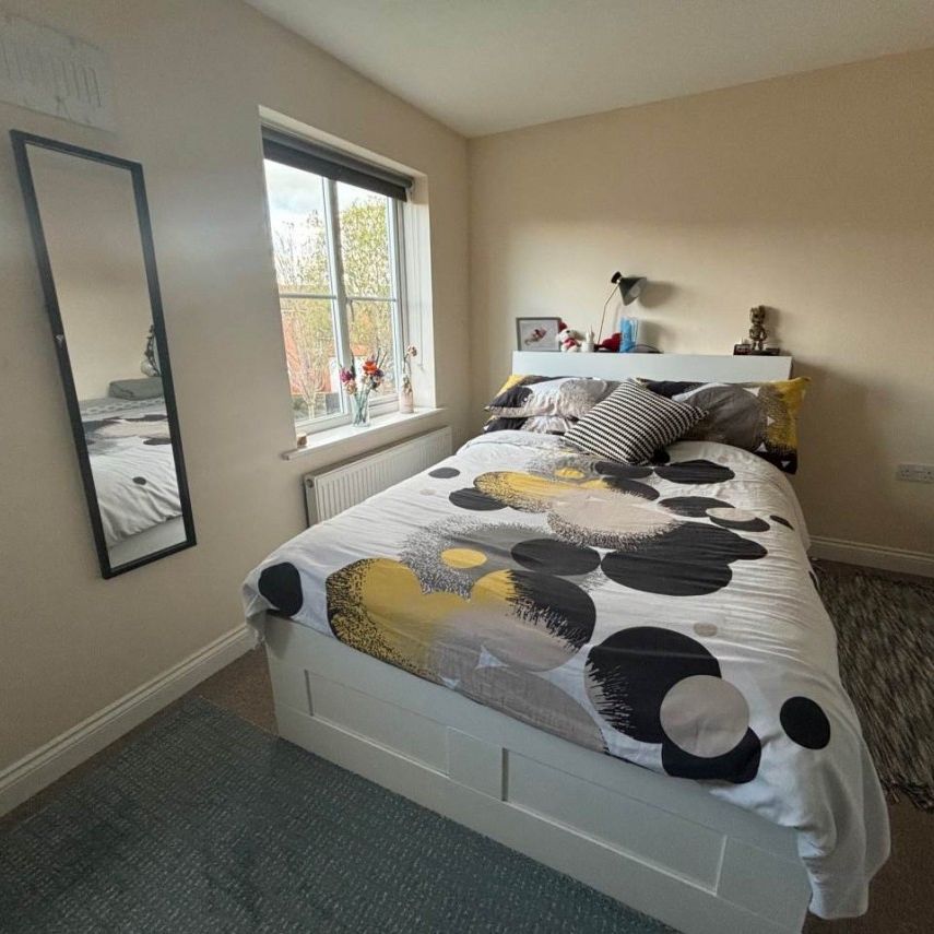 Weston Village, Weston-super-Mare, North Somerset - Photo 1