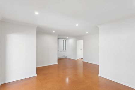 Prime location with spacious courtyard HOME OPEN SATURDAY 18 JULY AT 11.30AM SHARP! - Photo 2