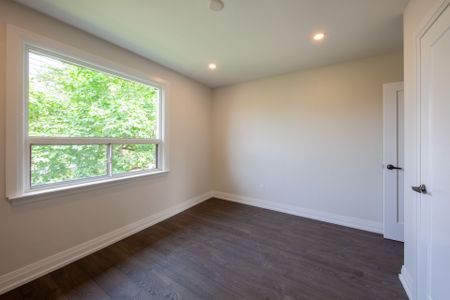 For Lease - 34 Robindale Avenue Unit# Upper, Toronto, Ontario - Photo 3