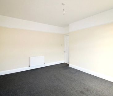 Lower Addiscombe Road, Croydon, CR0 - Photo 3