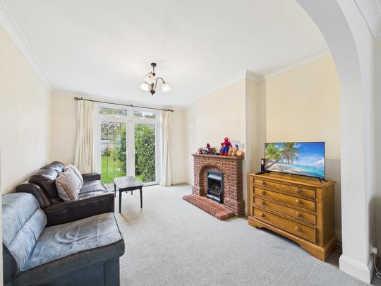 3 bedroom terraced house to rent - Photo 1