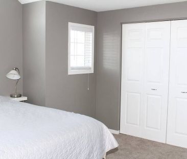 For Lease - 218 Silurian Drive, Guelph, Ontario - Photo 5