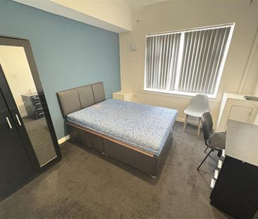 4 bedroom house share to rent - Photo 4