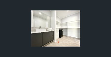 Modern Furnished Studio Rooms – All Utilities Included ⚡Exclusive offer: 1 week rent free* ⚡ - Photo 2