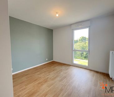 Location Appartement 4 pièces 81m² - Photo 4