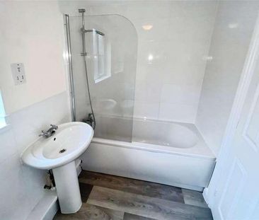 Afon Mead, Rogerstone, Newport, NP10 - Photo 6