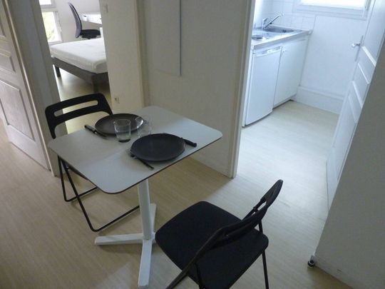 Colocation pour 2 étudiant(es) - Photo 1