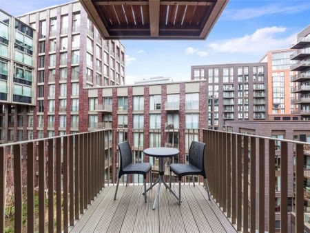 Capital Building, 8 New Union Square, London, SW11 7AQ - Photo 2