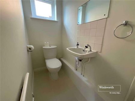 De Havilland Way, Christchurch, Dorset, BH23 - Photo 3