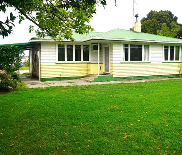 COUNTRY BUT CLOSE TO TOWN! - Photo 5