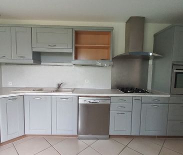 Location Maison 5 pièces 151m² FROUZINS 31270 - Photo 2
