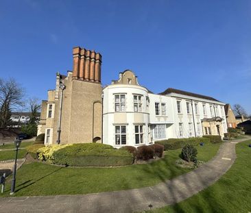 Vicarage Road, Staines, Surrey, TW18 - Photo 1