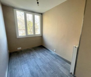 Appartement T1 à ST EGREVE - Photo 4