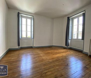 Location appartement 4 pièces de 122.54m² - Photo 1