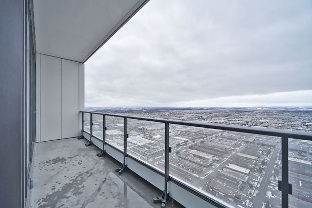 For Lease - 5 Buttermill Avenue Unit# 5312, Vaughan, Ontario - Photo 1
