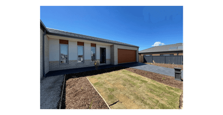 Spacious 4-Bedroom Family Home in Prime Weir Views Location! - Photo 3