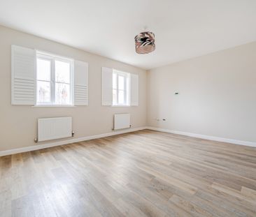 4 bedroom terraced house to rent - Photo 4