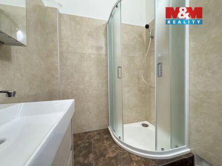 Pronájem, byt 3+1, Pečky, ul. Petra Bezruče - Photo 4