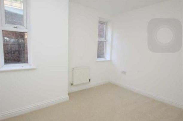 2 Bed Flat, Bedminster Down Road, BS13 - Photo 1