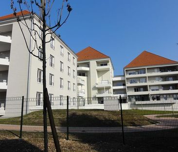 Location Appartement 2 pièces Meublé 38m² LE CREUSOT 71200 - Photo 2