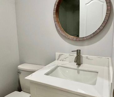 For Lease - 2 Madsen Crescent, Markham, Ontario - Photo 3