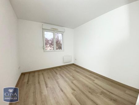 Location Appartement 2 pièces 55m² CAMBRAI 59400 - Photo 4