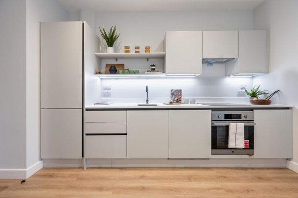 1 bedroom flat to rent - Photo 1