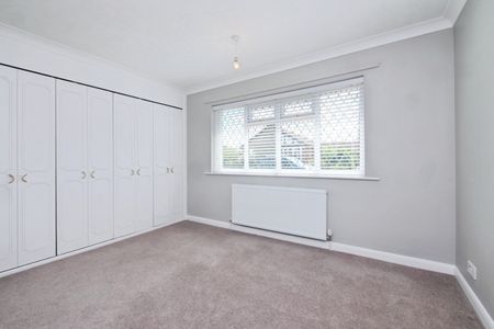 Woodleigh Close, York, Strensall - Photo 4