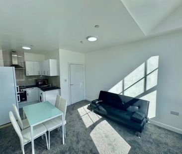 1 Bed Flat, Castle Edge, NG7 - Photo 5