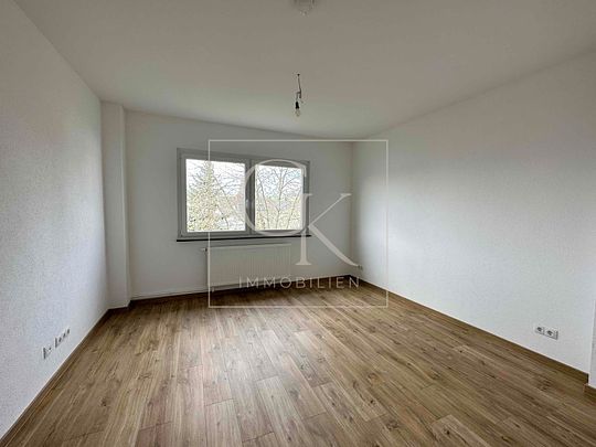 Frisch modernisierte 3-Zimmer-Wohnung mit Balkon - Foto 1