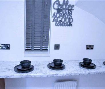 6 bedroom house to rent - Photo 5