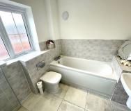 Eardley Close , Copthorne - Photo 6