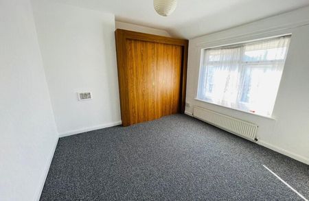 Foxglove Road, Dudley, DY1 3NQ - Photo 2