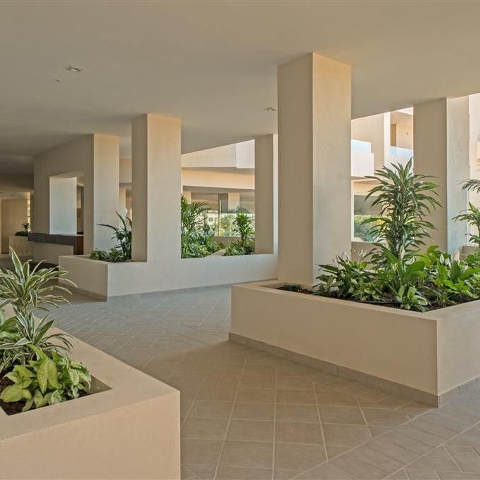 Ático de alquiler en Torrente Ballester, 5, Rodeo Alto - Guadaiza - La Campana - Photo 1