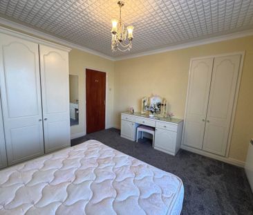 Harrowside, Blackpool, FY4 1QN - Photo 3