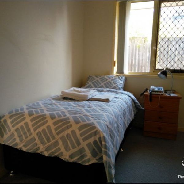 Looking for the perfect place to call home? Discover Westminster House Rental Units in the charming suburb of Morningside, QLD - Photo 1