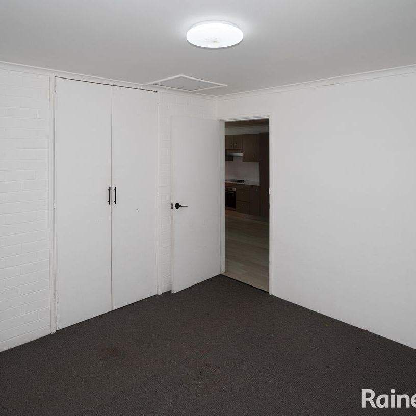 COSY UPSTAIRS LIVING - Photo 1