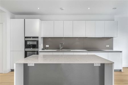 3 bedroom apartment to rent - Photo 5