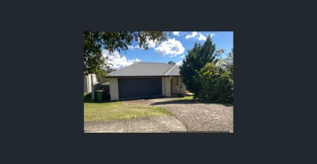 Spacious Family home close to schools - Photo 5