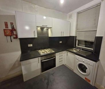 Harold Place, Leeds, LS6 - Photo 2